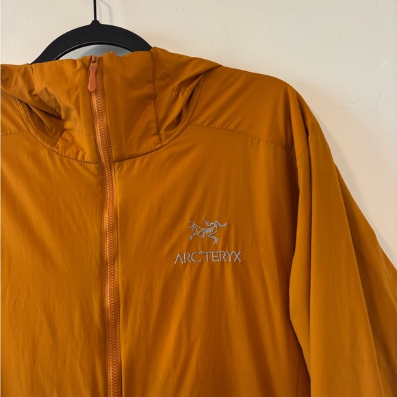 Sold - Picture 2 of 8